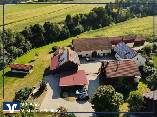 Hier gehen Träume in Erfüllung: Hochwertig renovierter Vierseithof!