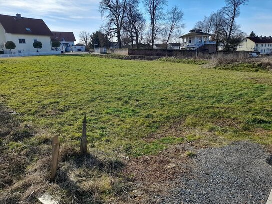 Sonniges Baugrundstück im Neubaugebiet von Altenhasslau