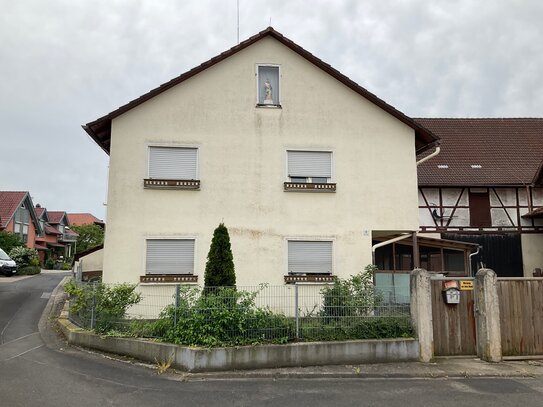 Ehemaliges Landwirtschaftliches Anwesen mit Wohnhaus in Trappstadt