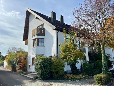 Umständehalber! Reihenendhaus in bester Lage von Karlsfeld.