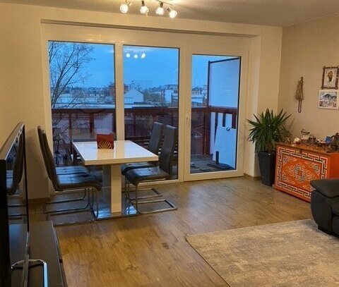 Moderne 3 Zimmer Dachgeschoss-Wohnung in begehrter Citylage Fürth