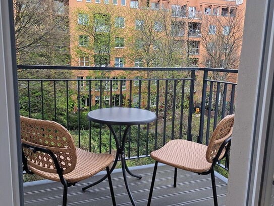 Furnished 2-room Apartment /Vollmöbliert in Charlottenburg