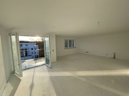 Top-moderne Neubau-Erstbezug 4-Zimmer-Wohnung mit Balkon zu vermieten!