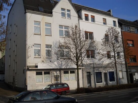 Recklinghausen-Stadt - attraktive 2 Raumwohnung im 3. OG auch für eine Studenten WG geeignet.