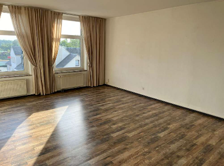 Große 3-Zimmer Wohnung in Plauen