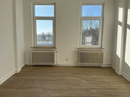 3 Zimmer-Wohnung mit Blick auf den Ems-Jade-Kanal