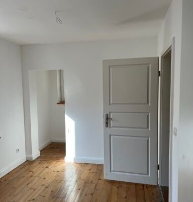 RESERVIERT - Lichtdurchflutete 3-Raum-Wohnung in Goldberg zu vermieten!