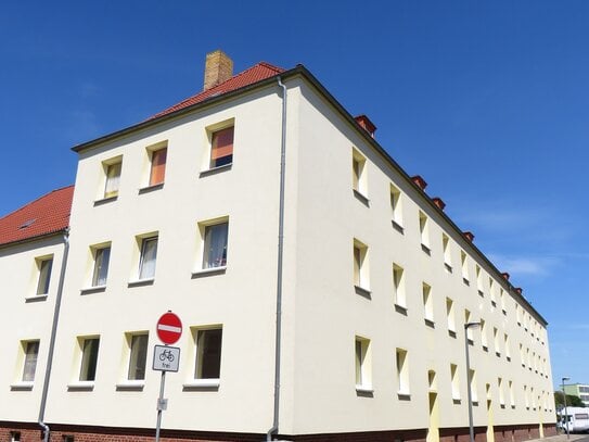 Erstbezug nach Sanierung! - Schöne 2-Raum Wohnung in ruhiger Wohnlage