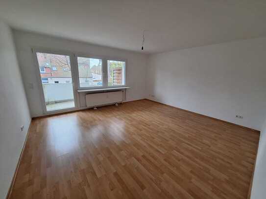 2 Raum Wohnung mit Balkon in feiner Lage