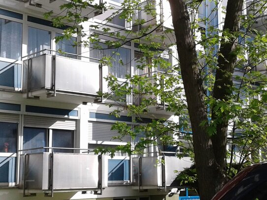 Charmantes 1-Zimmer-Appartment mit Balkon in Eschborn-Niederhöchstadt