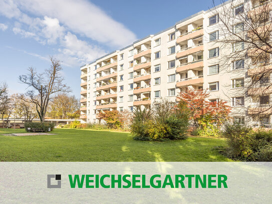 Gepflegte Eigentumswohnung mit sonniger West-Loggia und TG-Einzelstellplatz