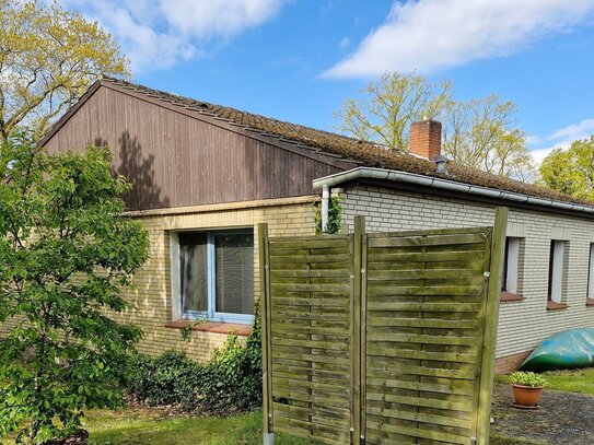 Bungalow nebst Doppelcarport in Rotenburg zu verkaufen!