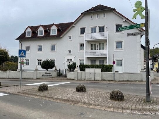 Helle 3 ZKB Maisonette Wohnung in SLS-Beaumarais