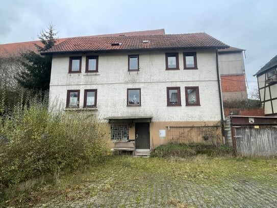 Einfamilienhaus mit Stallung