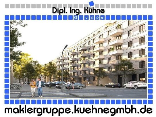 Neubau-Wohnung mit Balkon