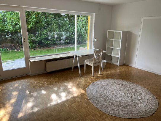 Möblierte WG-Zimmer in ruhiger Lage in Haus mit Garten/Terrasse/Balkon