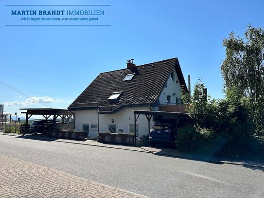 Großzügiges Zweifamilienhaus mit Garten und Panoramablick in schöner Lage von Hünstetten-Kesselbach