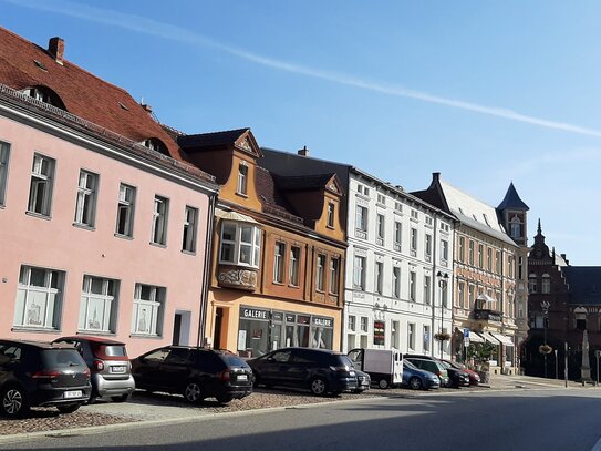 HISTORISCHES WOHN-UND GESCHÄFTSHAUS MIT AUSBAUPOTENZIAL IM ZENTRUM VON DAHME/MARK