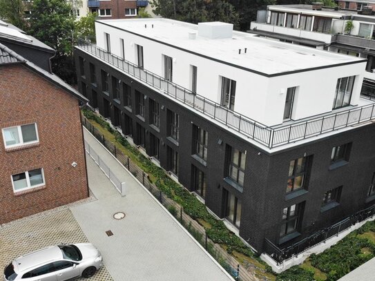 Moderne 3 Zimmer-Dachterrassenwohnung im Herzen Neugrabens