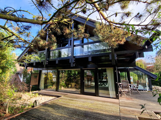 großzügiges und luxuriöses HUF-Haus mit großem Garten, Keller und Garage Nahe Stadtzentrum Nideggen