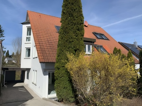 Große offene DHH in sonniger Südwest-Hanganlage mit kinderfreundl. Garten separater ELW