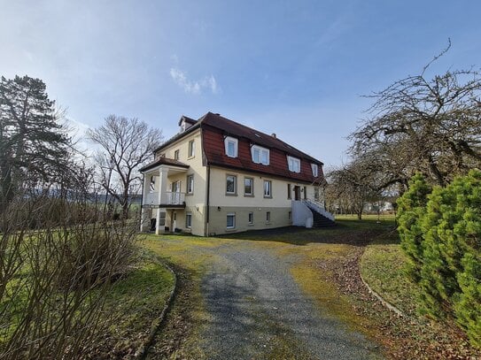 Der Sitz für Ihr Unternehmen! Repräsentativer, ehemaliger Adelssitz in Ostheim