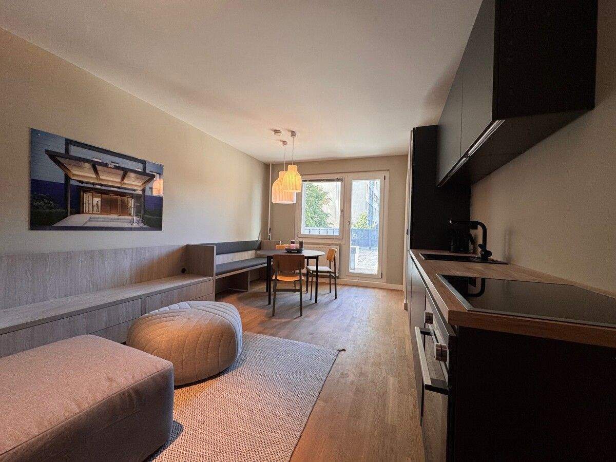 Mitte: Köpenicker Str: LUXUS 2-Zi-Whg mit 55 m² inkl. RIESEN SÜD Terrasse - per SOFORT zu VERMIETEN - Foto 1