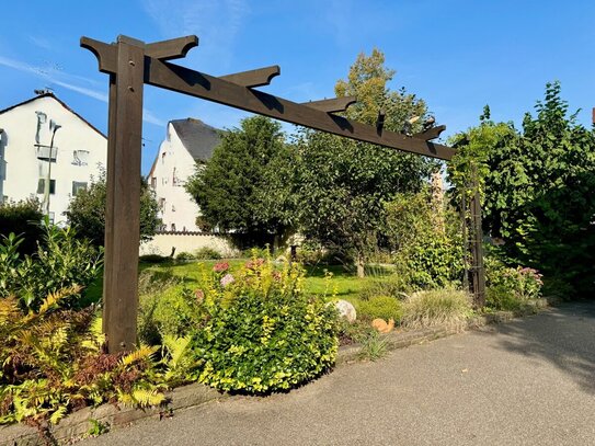 **Großzügiges Haus, auf weitläufigem Grundstück, in attraktiver Lage **