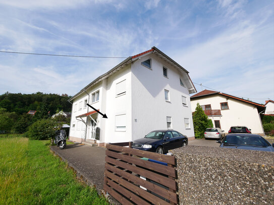 Aber Hallo! Erdgeschosswohnung mit Gartenanteil und Balkon in Saarwellingen