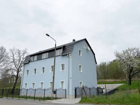 NEU - Erstbezug in einem kleinen 3-Familienhaus mit Fernblick
