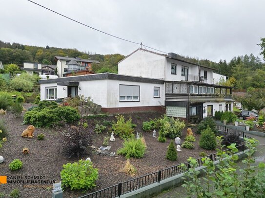 Doppelhaushälfte in Forst-Seifen - Wohnen mit Garten in ruhiger Lage