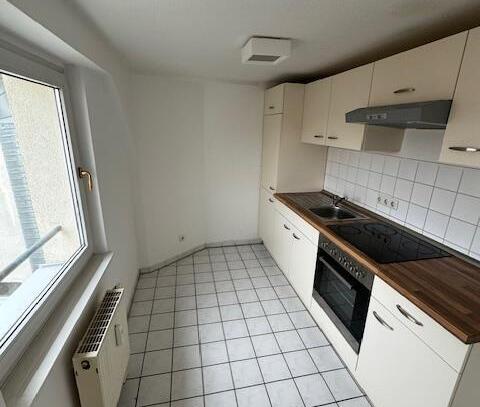 Wohnen über der Stadt 2-R-Wohnung in MD- Stadtfeld-Ost san. Altbau, DG ca. m² 64 EBK.zu vermieten !