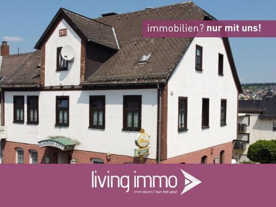 Vielseitiges Wohnhaus mit Gaststätte, Fremdenzimmern und privater Wohnung.