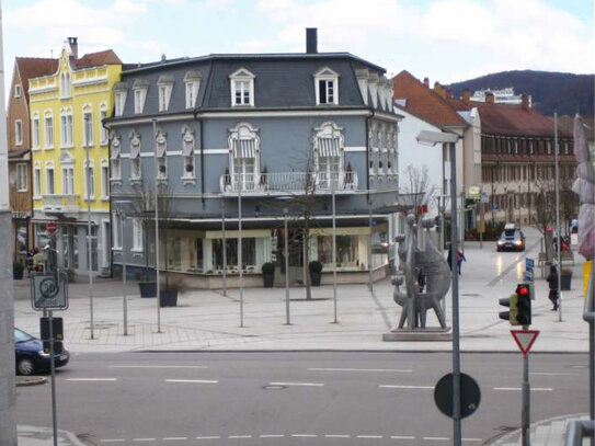 Die GELEGENHEIT in Rheinfelden: Tolle CITY-WOHNUNG inkl. TG-Platz.