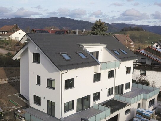 Neubauwohnung 2- und 4-Zimmer Wohnung in Oberkirch-Bottenau Neubau. Genießen sie Wohnen in kleiner Wohneinheit.