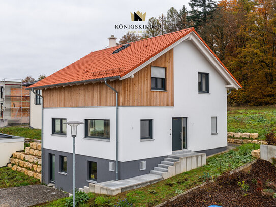 Ihre Freunde werden staunen: Energieeffizientes Einfamilienhaus im Neubaugebiet zum Soforteinzug.