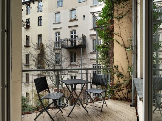 Bezugsfreie 1-Zimmer-Wohnung mit Balkon am Paul-Lincke-Ufer