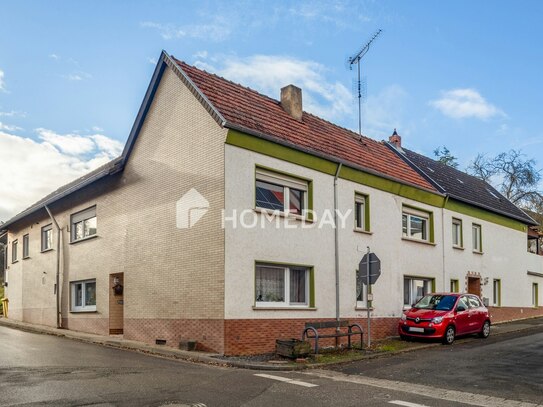 Große 5-Zimmer-Wohnung mit Wintergarten, Balkon und Garage in traumhafter Umgebung