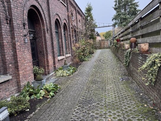 Alte Weberei Denkmal Haus im Haus - Maisonette-Wohnung mit Garten