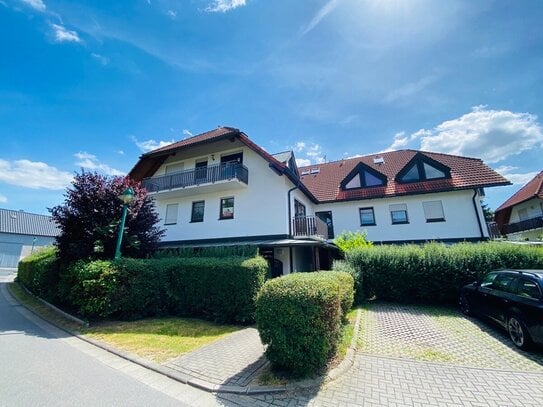 kleine, moderne Wohnung mit Balkon