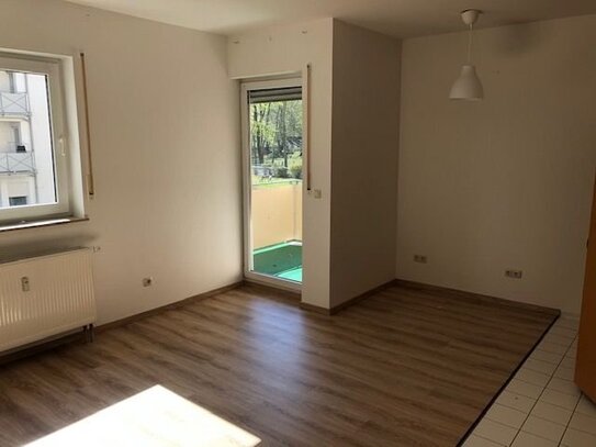 :::Gemütliches Single-Nest mit Balkon und TG-SP:::