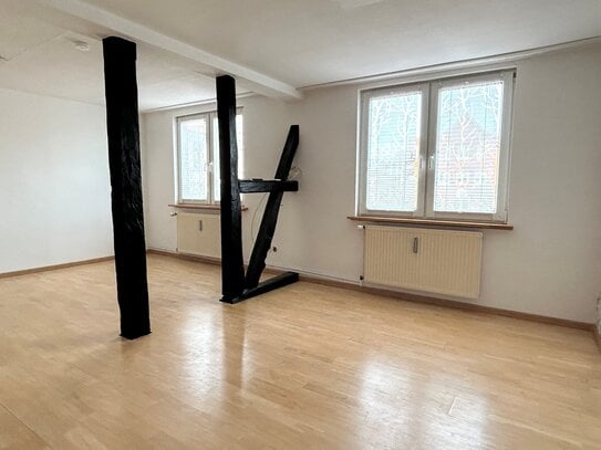 3-Zimmer Wohnung im 1. OG im Herzen des Klosterflecken