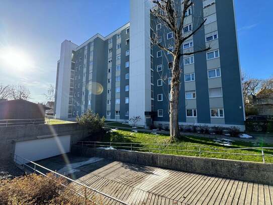 Zentrale 3-Zimmer Wohnung mit Bergblick