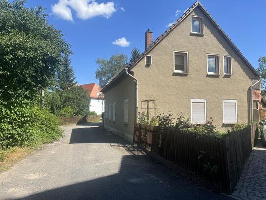 Einfamilienhaus mit 5 Zimmern, großer Garten - direkt in Crossen