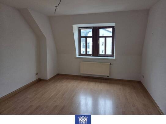 Individuelle 2-Zimmer-Dachgeschosswohnung in Freital! Ideal auch für eine WG!