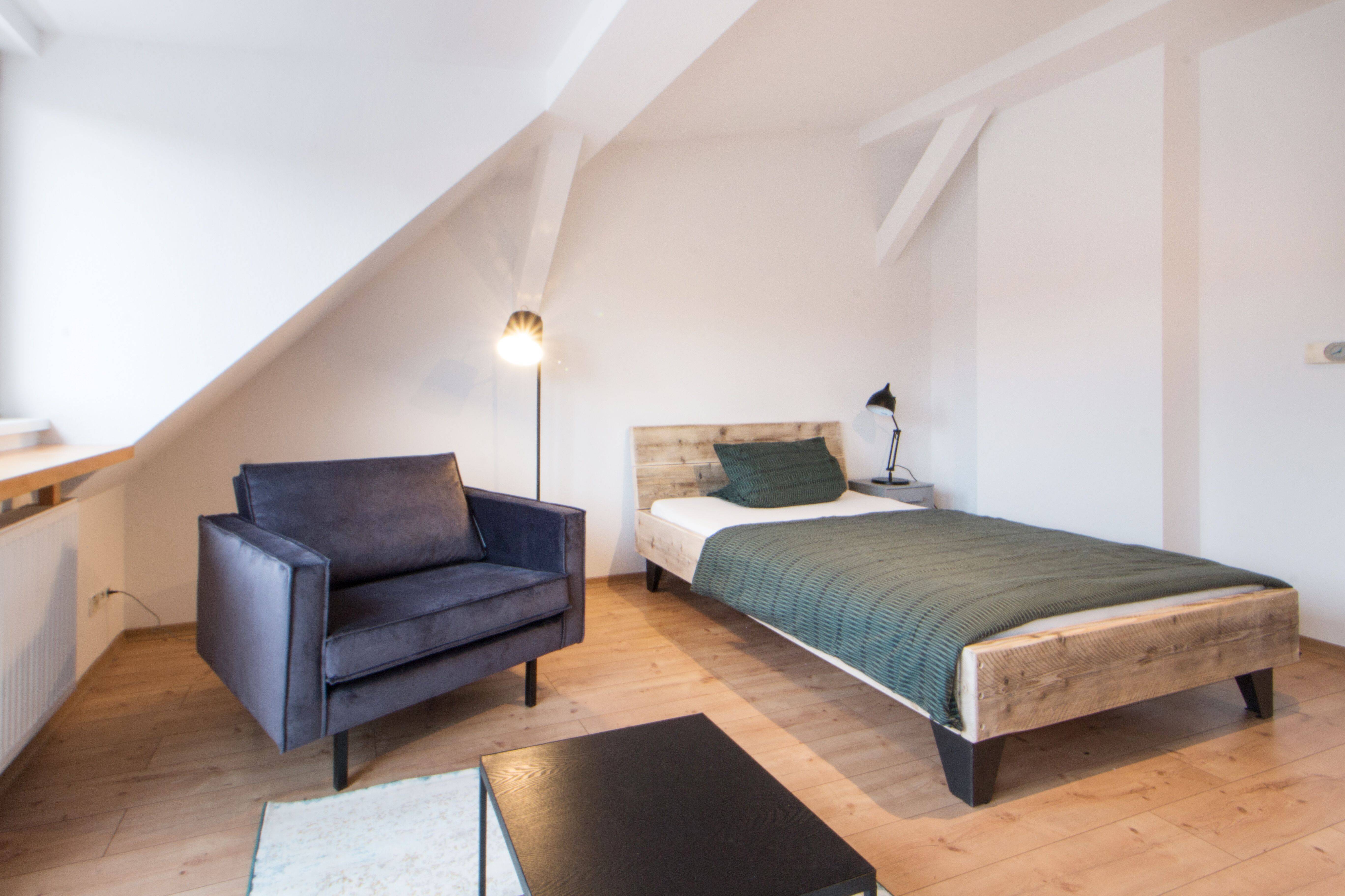 Top möblierte Dachterassenwohnung in sehr guter Lage - Foto 1