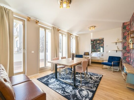 Großes, helles Studio mit Balkon für 2 Personen