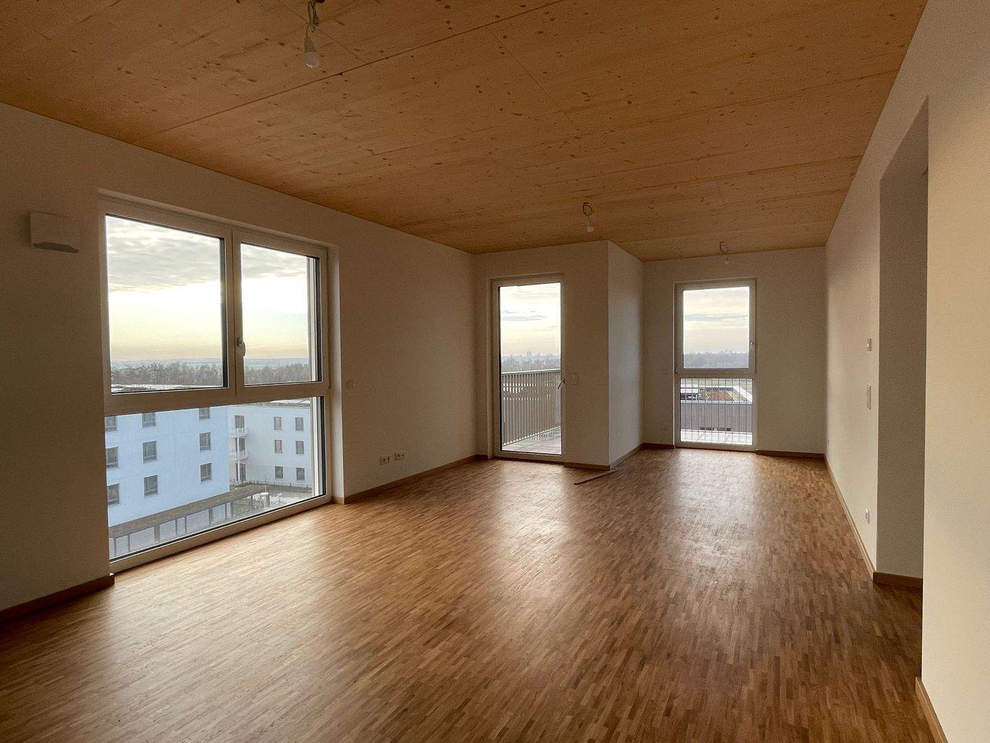 Großzügig & barrierefrei: 4-Zi.-Wohnung mit Balkon im 2. OG - ideal für Familien (April 2026) - Foto 1