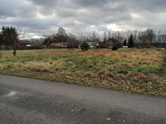 Großes Grundstück für ein Einfamilienhaus in Bresegard-Eldena