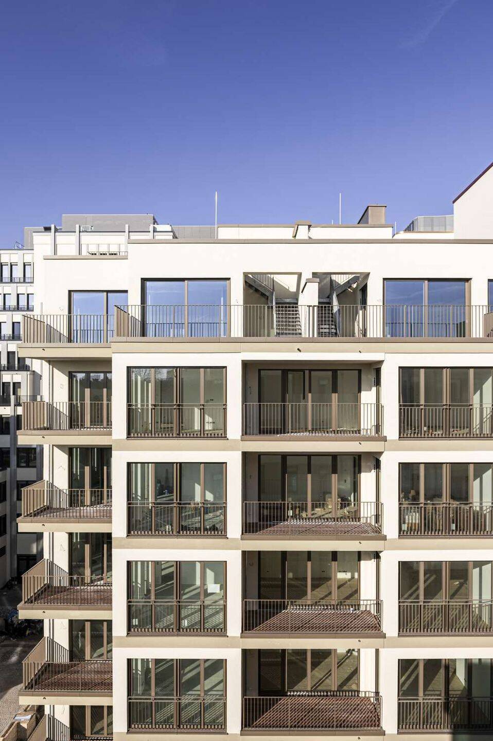 Erstbezug! Großzügige 2-Zi.-Wohnung mit Loggia! - Photo 1